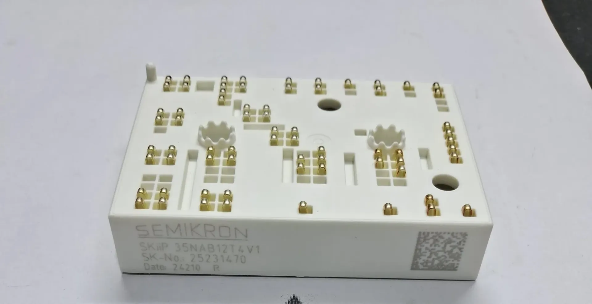 SKIIP35NAB12T4V1 (N)