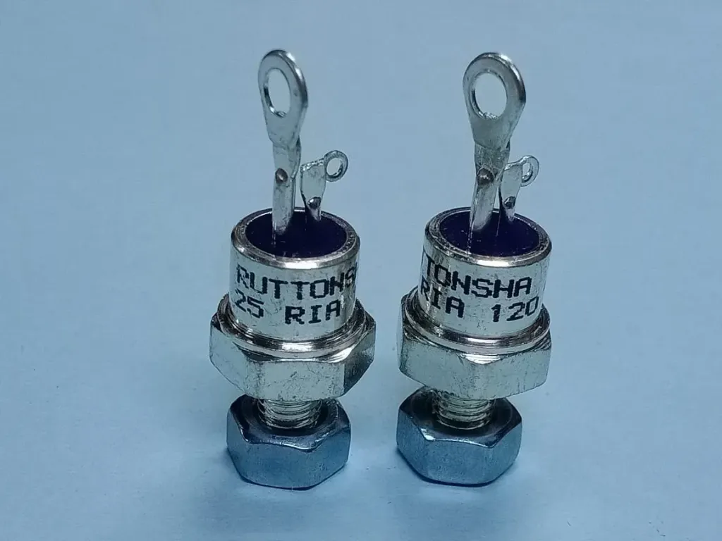 25RIA 120